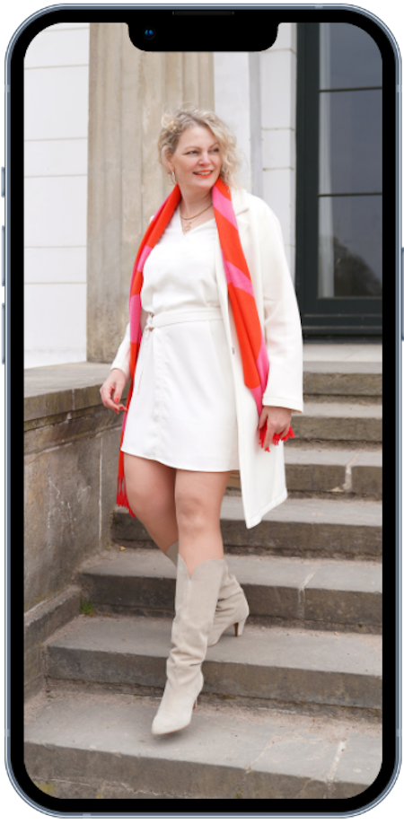 automatisiertes Onlinebusiness starten mit Jyotima Flak_handy rahmen 2 Handy zeigt Jyotima flak eine Treppe runtergehend mit rotem Schal, sie hilft coaches und therapeuten ein automatisiertes onlinebusiness mit Onlinekursen und passivem einkommen aufzubauen